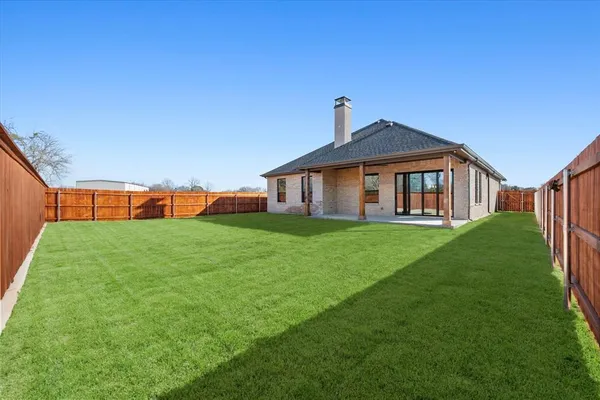 $569,000 | 117 Yvonne Street, Red Oak, TX 75154