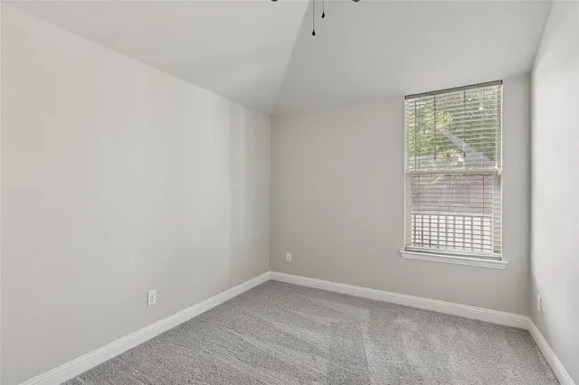 $400,000 | 404 West 3rd Street, Kennedale, TX 76060