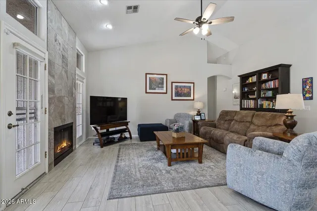 $715,000 | 404 East Mountain Sky Avenue, Phoenix, AZ 85048