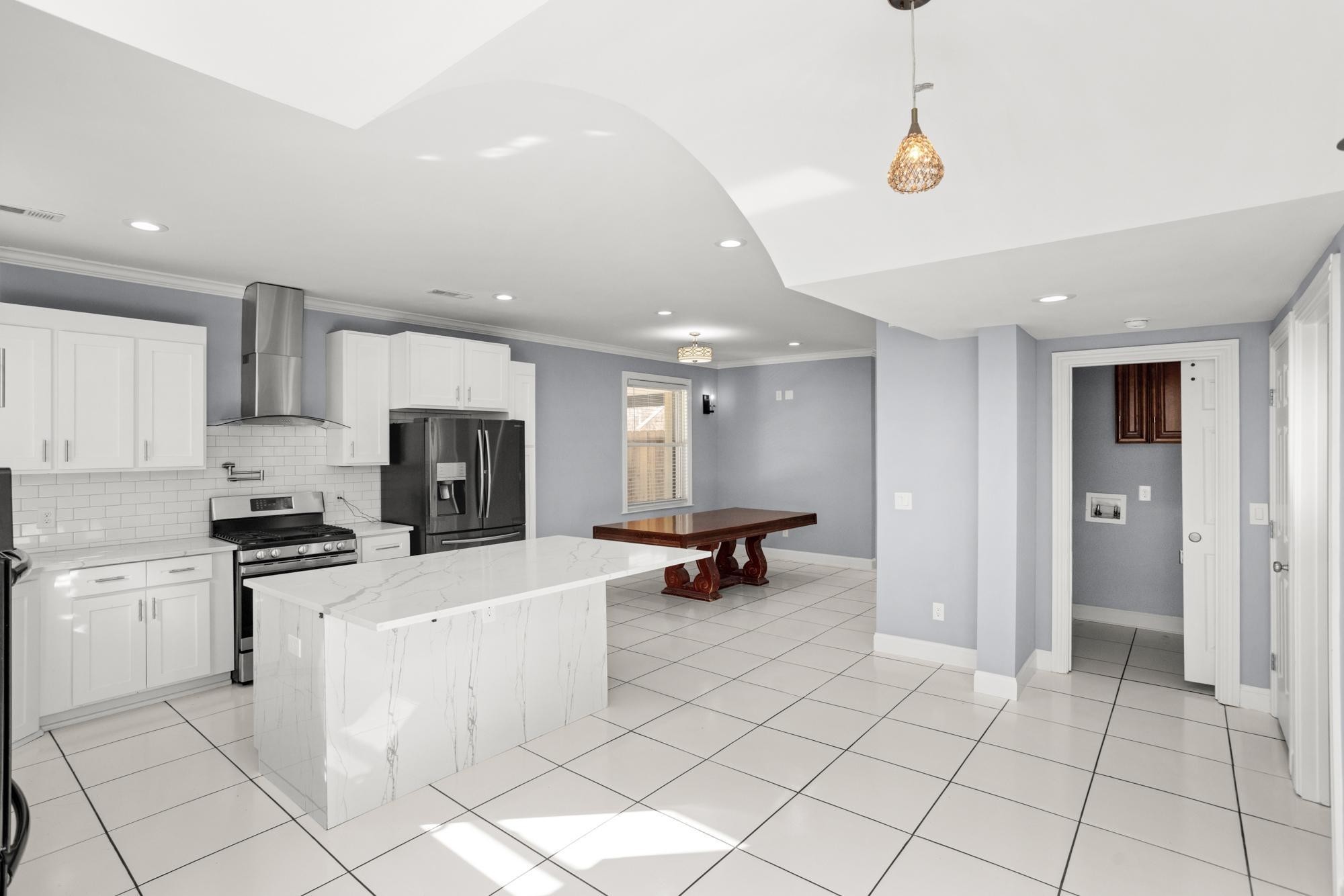 239 East Bledsoe Street Gallatin, TN 37066 - Photo 4 of 52