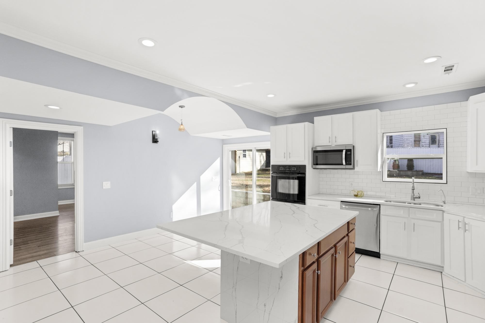 239 East Bledsoe Street Gallatin, TN 37066 - Photo 7 of 52