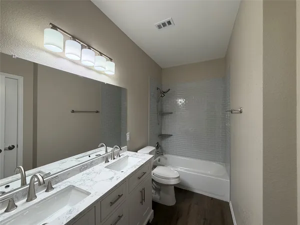 $2,400 | 1309 Camino Court, Leander, TX 78641