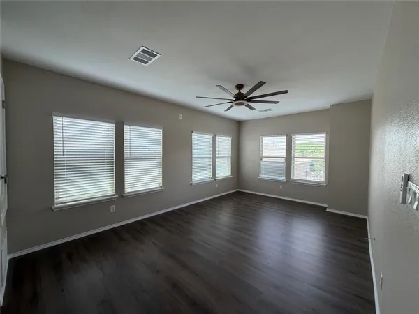 $2,400 | 1309 Camino Court, Leander, TX 78641