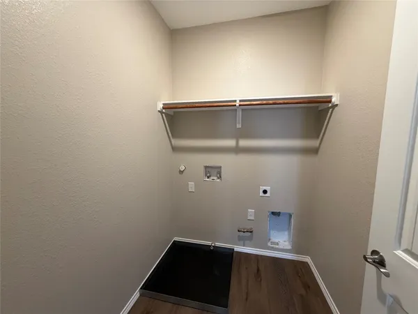 $2,400 | 1309 Camino Court, Leander, TX 78641