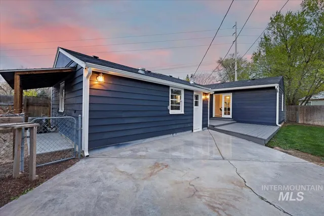 $499,000 | 5805 Robertson Drive, Boise, ID 83709