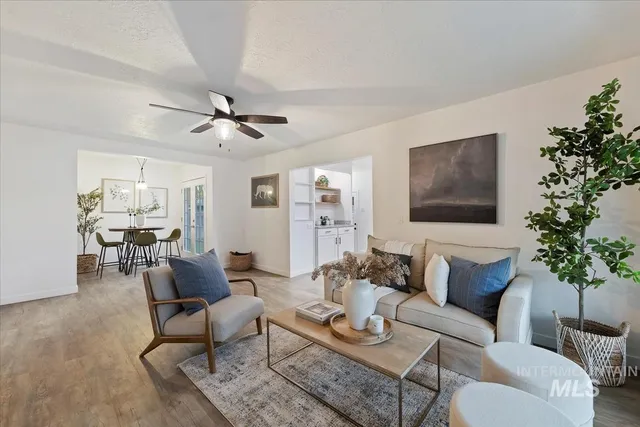 $499,000 | 5805 Robertson Drive, Boise, ID 83709