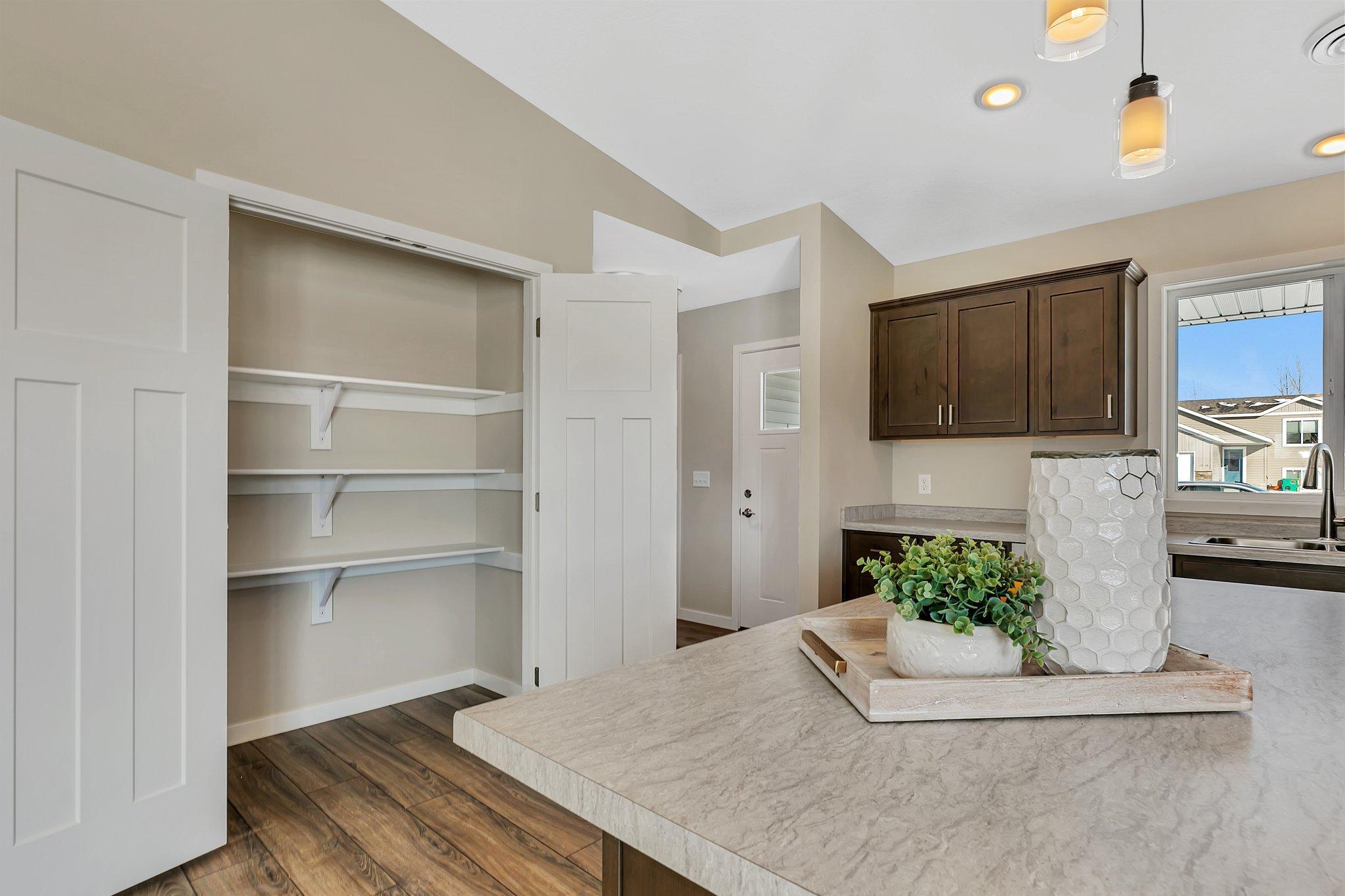 1710 Maple Leaf Lane Litchfield, MN 55355 - Photo 9 of 21