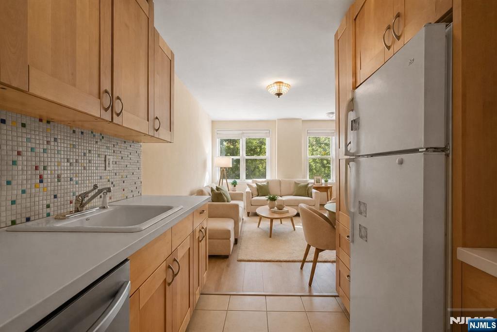 926 Bloomfield Avenue, Unit 1K Glen Ridge, NJ 07028 - Photo 10 of 17