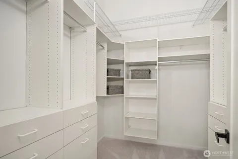 $2,598,000 | 21221 Southeast 13th Place, Sammamish, WA 98075