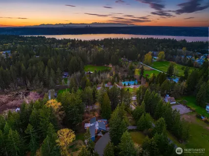 $2,598,000 | 21221 Southeast 13th Place, Sammamish, WA 98075