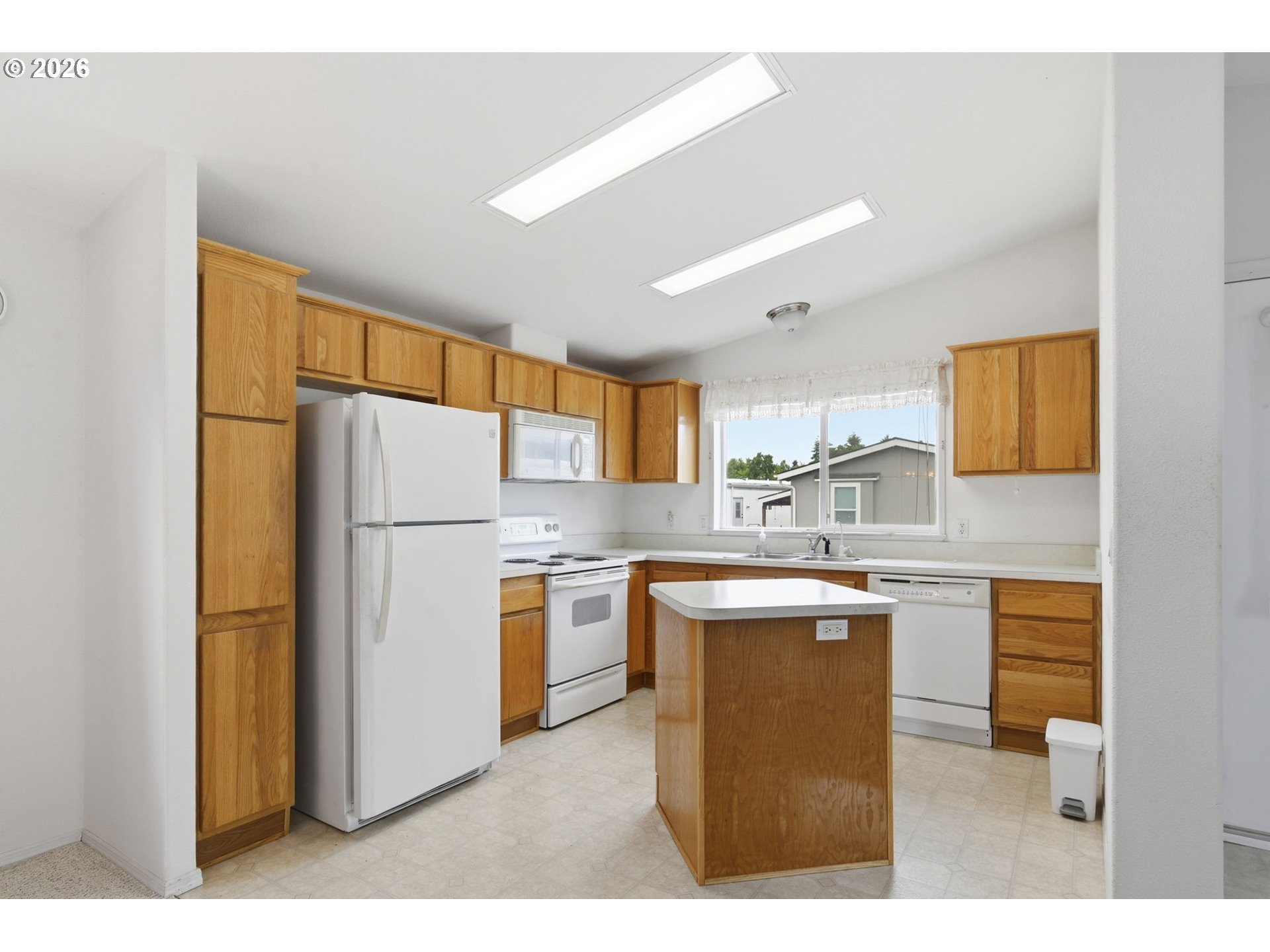 2150 Laura Street, Unit 113 Springfield, OR 97477 - Photo 9 of 28