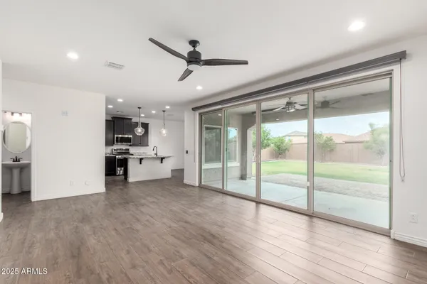 $675,000 | 7342 South Debra Drive, Gilbert, AZ 85298