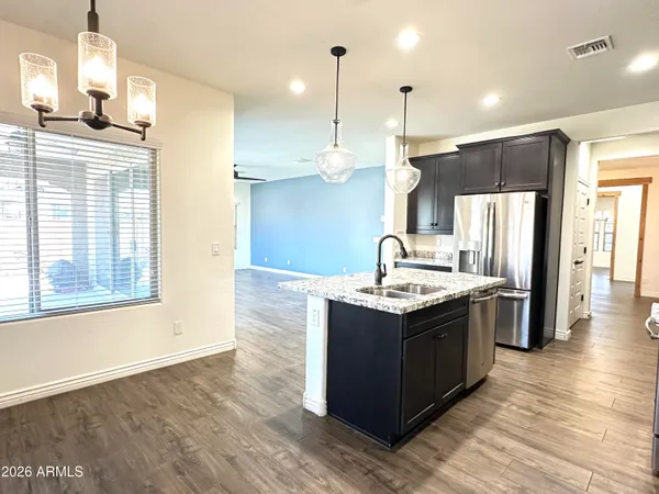 $675,000 | 7342 South Debra Drive, Gilbert, AZ 85298