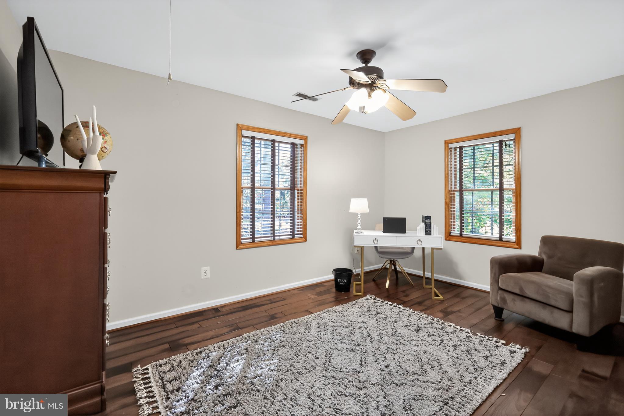 7328 Rocky Road Gaithersburg, MD 20882 - Photo 17 of 33 a living room with furniture and a window