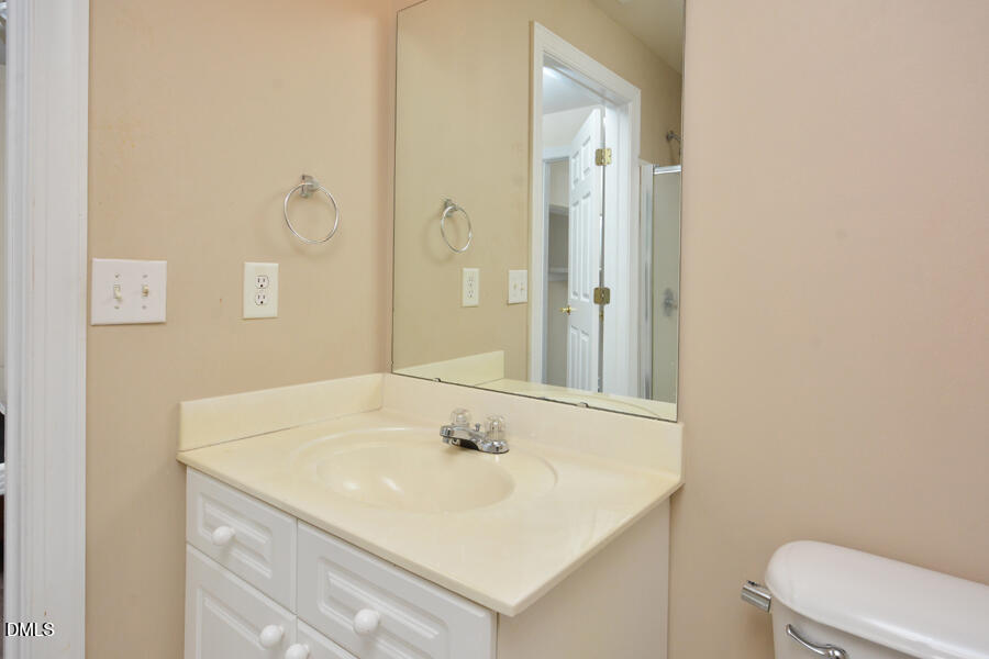 929 Morreene Road, Unit D23 Durham, NC 27705 - Photo 13 of 25 DSC_6502