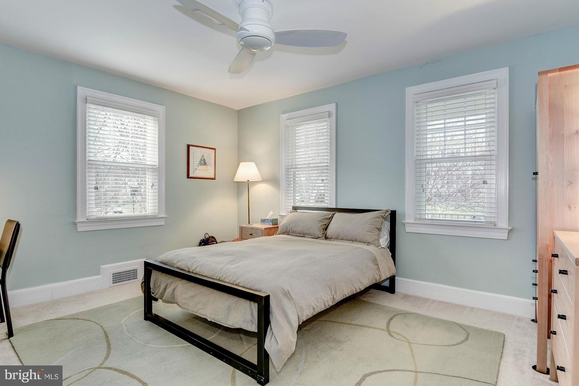 4828 16th Road North Arlington, VA 22207 - Photo 18 of 30 Bedroom