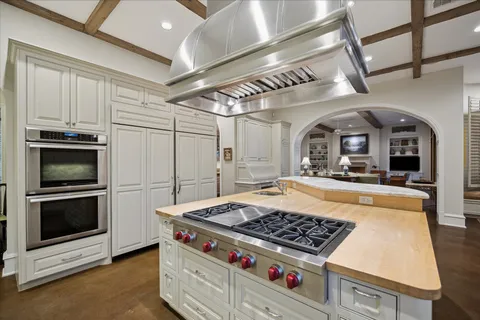 $3,795,000 | 3109 Locke Lane, Houston, TX 77019