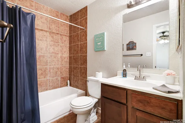 $1,395 | 4941 Flipper Drive, San Antonio, TX 78238