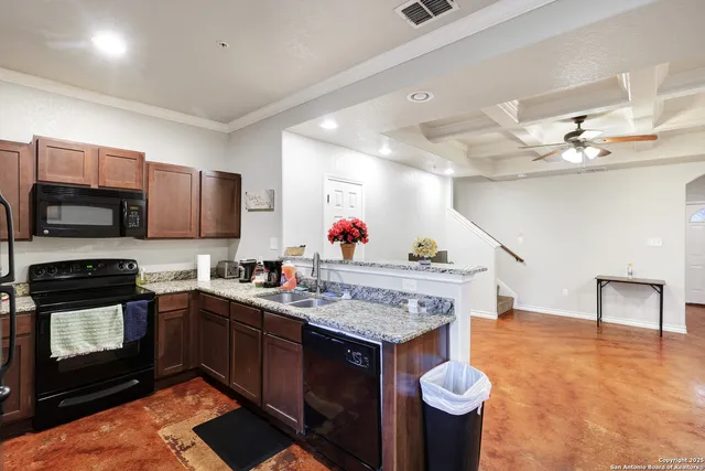 $1,395 | 4941 Flipper Drive, San Antonio, TX 78238