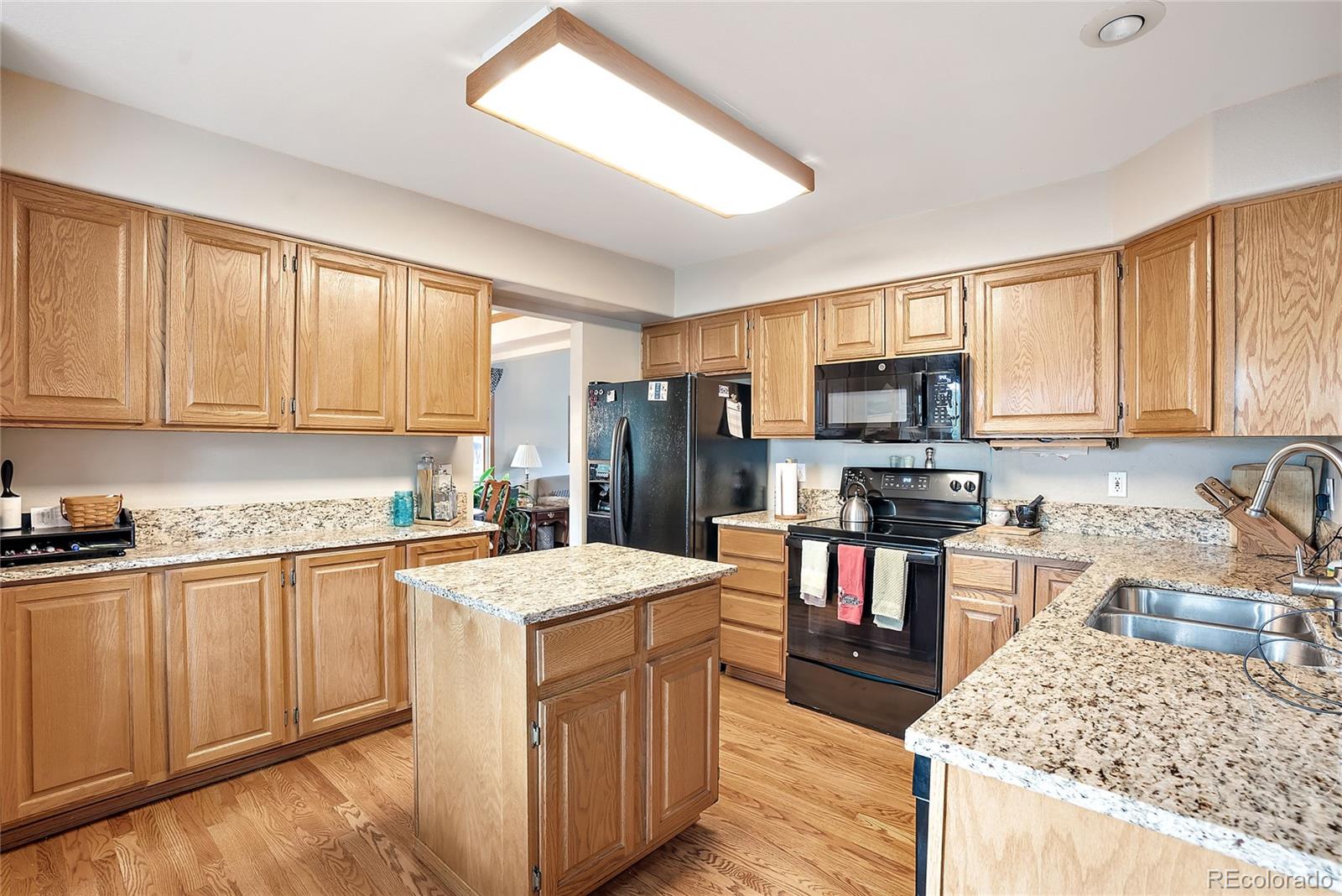 1925 Red Cloud Road Longmont, CO 80504 - Photo 9 of 40 Gallery Image 9