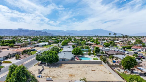 $190,000 | 81458 Alberta Avenue, Indio, CA 92201