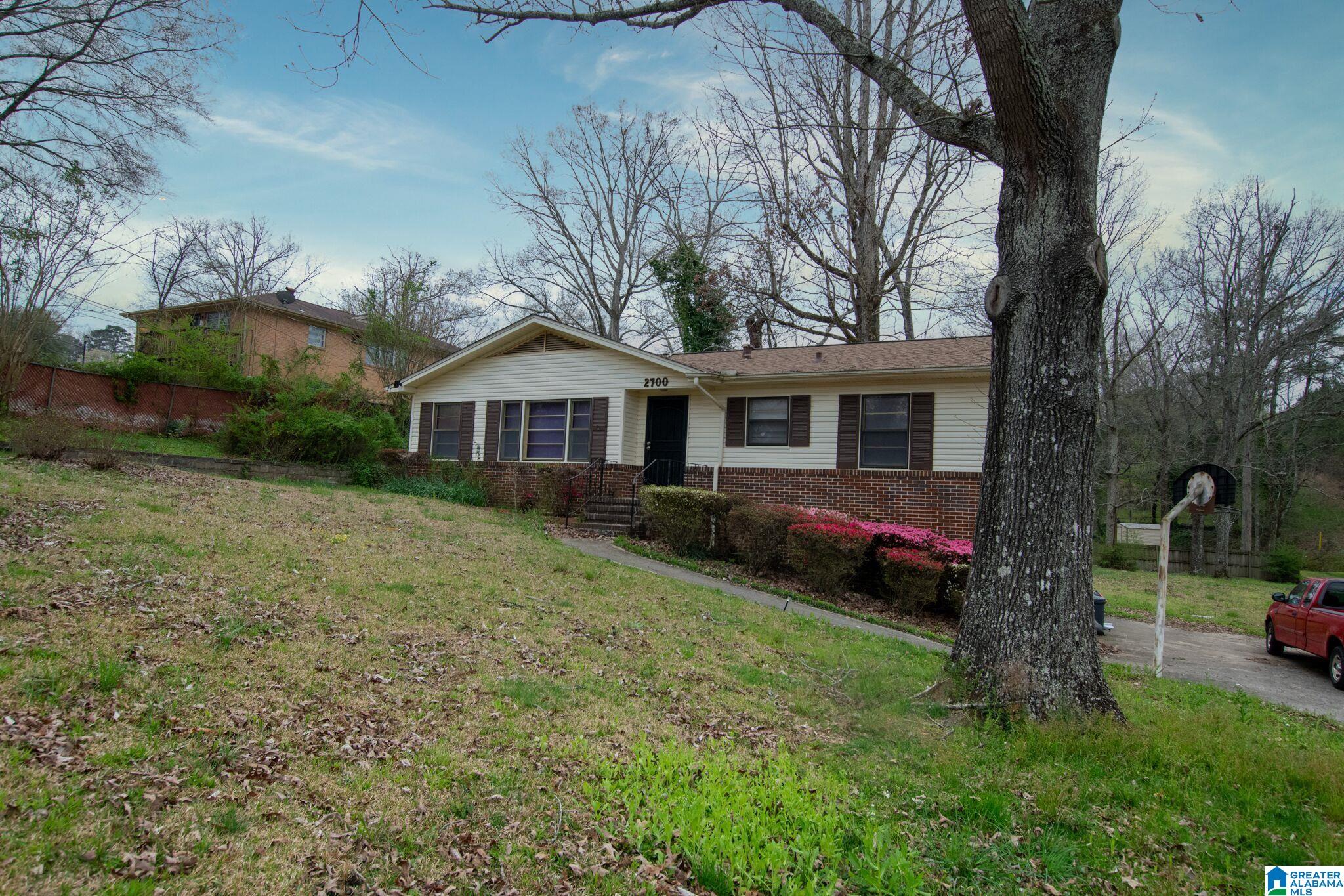 2700 5th Way Northwest Center Point, AL 35215 - Photo 1 of 29