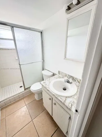 $1,950 | 961 Northwest 45th Street, Unit 1, Deerfield Beach, FL 33064