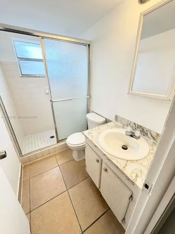 $1,950 | 961 Northwest 45th Street, Unit 1, Deerfield Beach, FL 33064