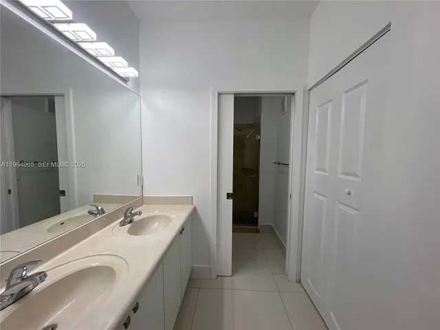 $3,300 | 853 Northwest 131st Avenue, Pembroke Pines, FL 33028