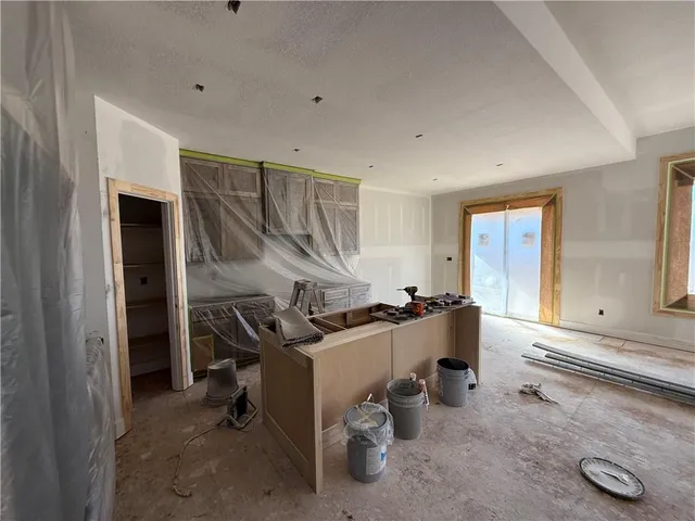 $469,900 | 620 Jensen Court, Blue Springs, MO 64014