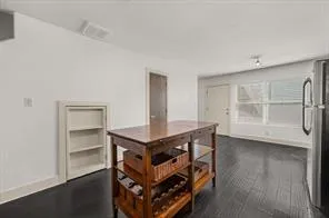 $1,450 | 1101 Grove Boulevard, Unit 206, Austin, TX 78741