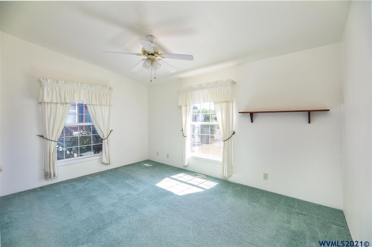 3075 Galena Loop Lebanon, OR 97355 - Photo 28 of 37 Gallery Image 28
