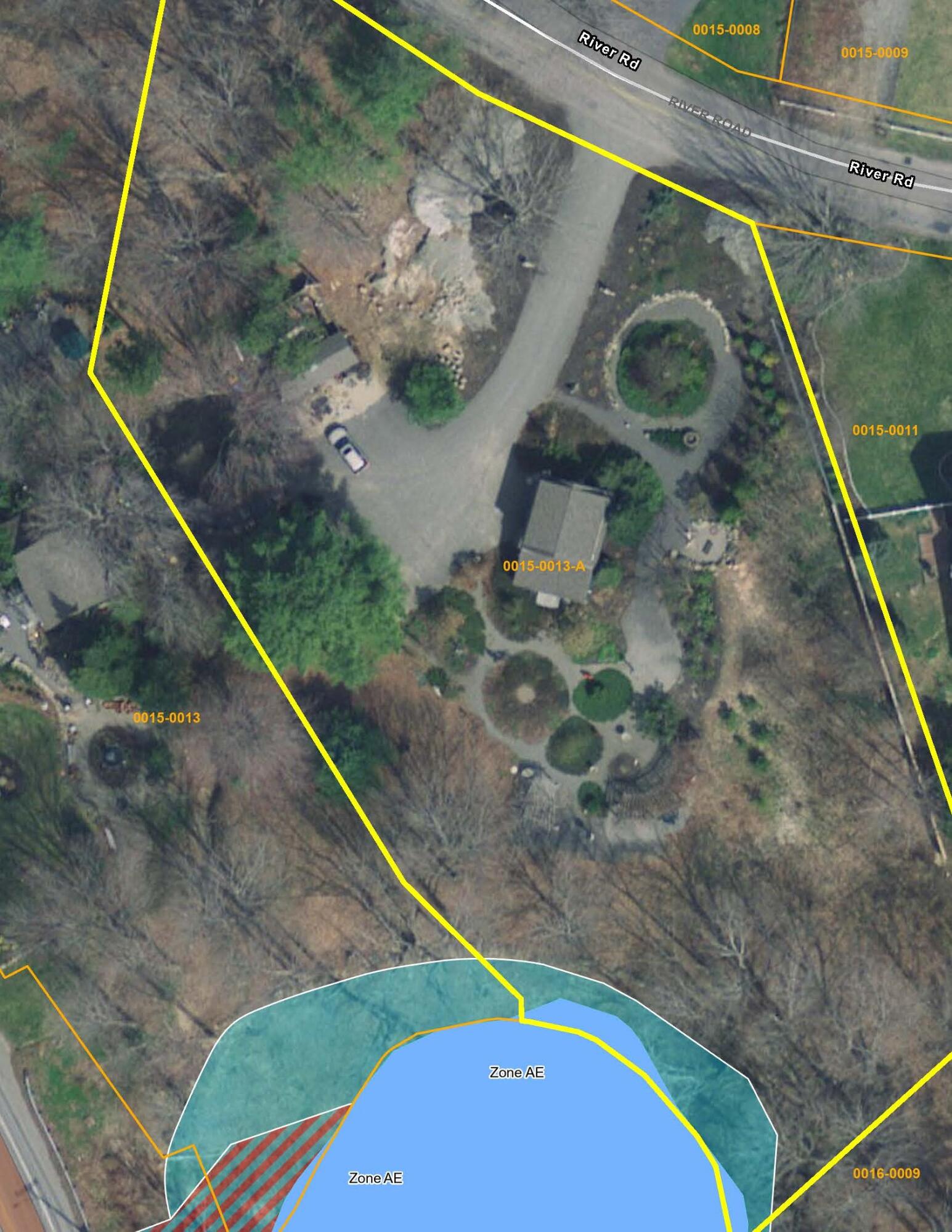 19 River Road York, ME 03902 - Photo 1 of 7 GIS Overview