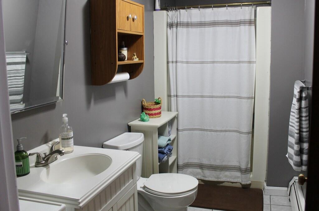 37 Brown Road Raymond, ME 04071 - Photo 22 of 36 Full bath