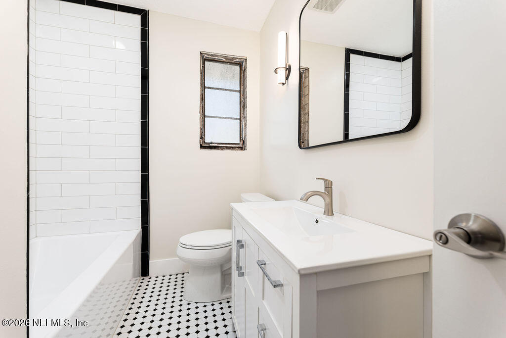 2247 Riverside Avenue, Unit 6 Jacksonville, FL 32204 - Photo 10 of 17 2247RiversideAveJacksonvilleFL-2