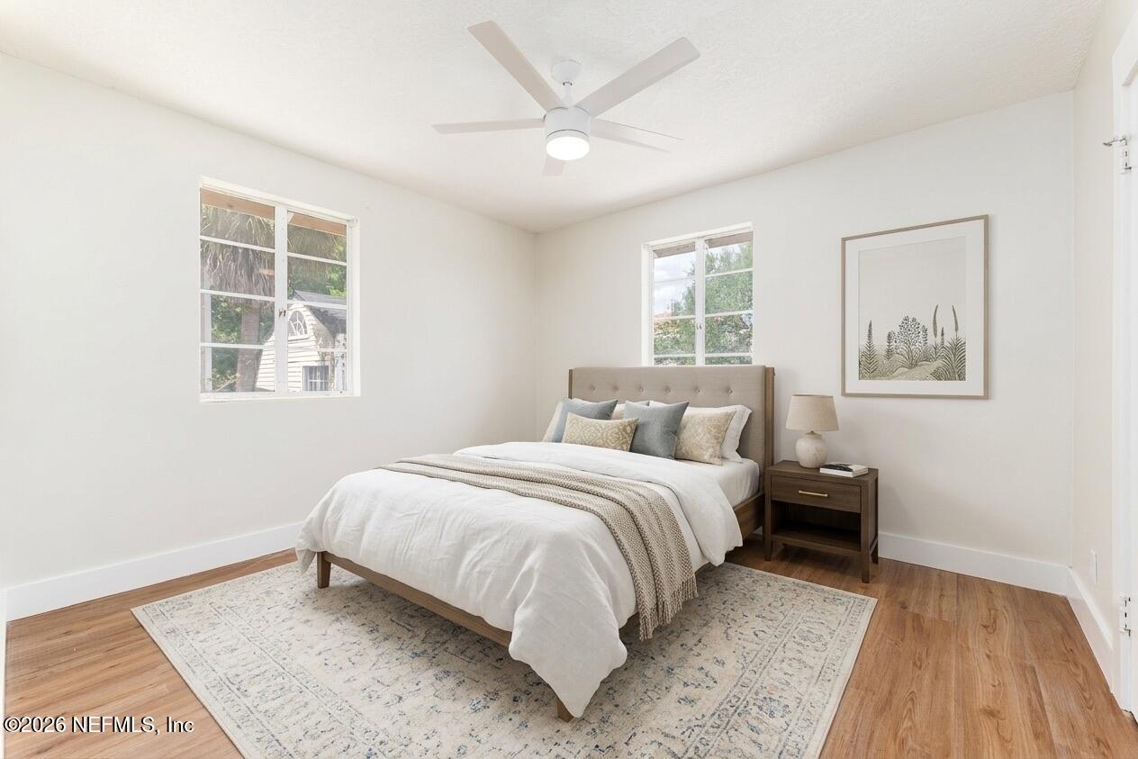 2247 Riverside Avenue, Unit 6 Jacksonville, FL 32204 - Photo 10 of 16 a bedroom with a bed and a window