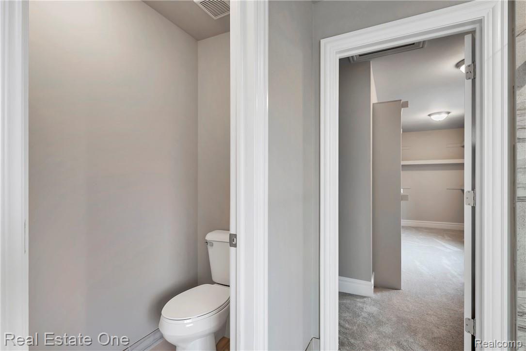 3780 Milano Ct. Rochester, MI 48307 - Photo 28 of 42 3780-Milano-Court-Rochester-Hills-MI-48307-windowstill-28.jpg
