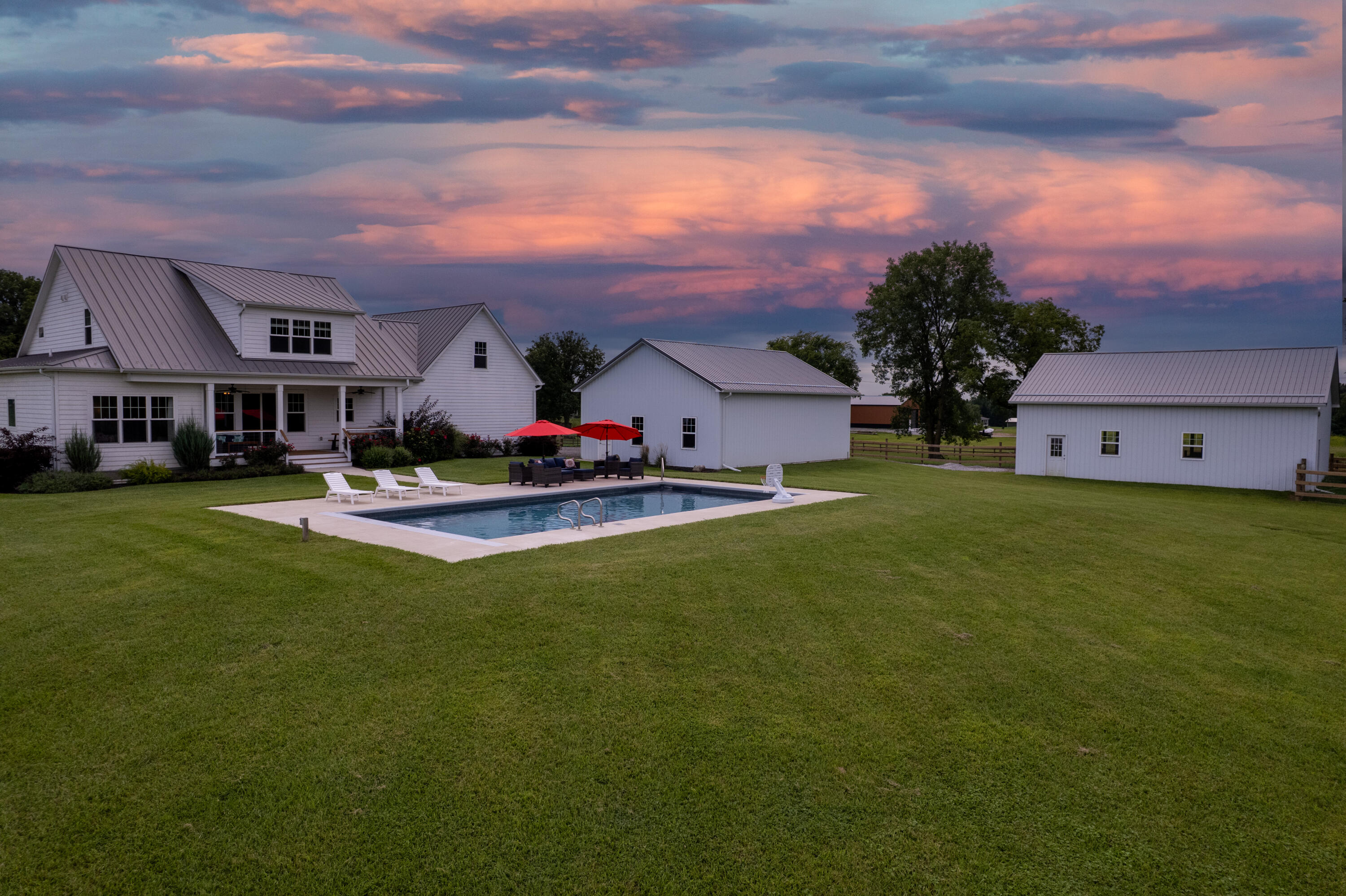 974 North County Line Road Westville, IN 46391 - Photo 13 of 73 3000x1998