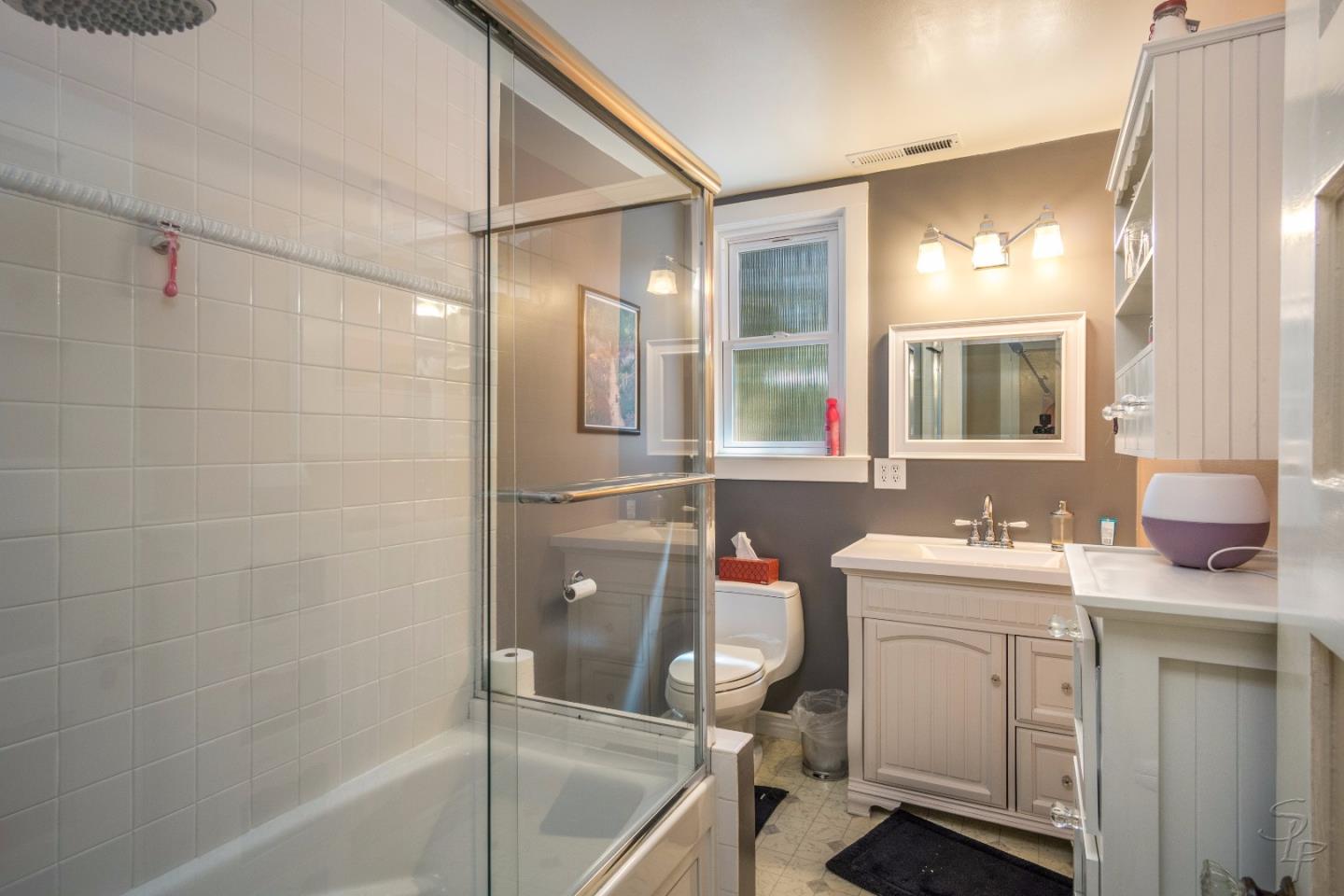991 Wright Road Hollister, CA 95023 - Photo 14 of 15 Gallery Image 14