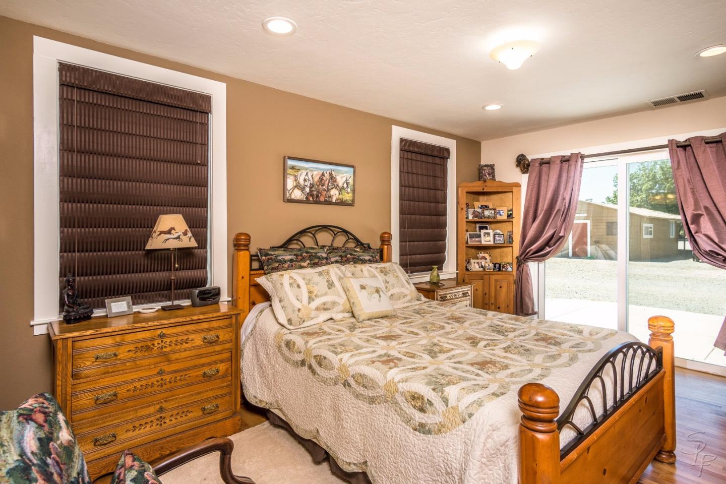991 Wright Road Hollister, CA 95023 - Photo 10 of 15 Gallery Image 10