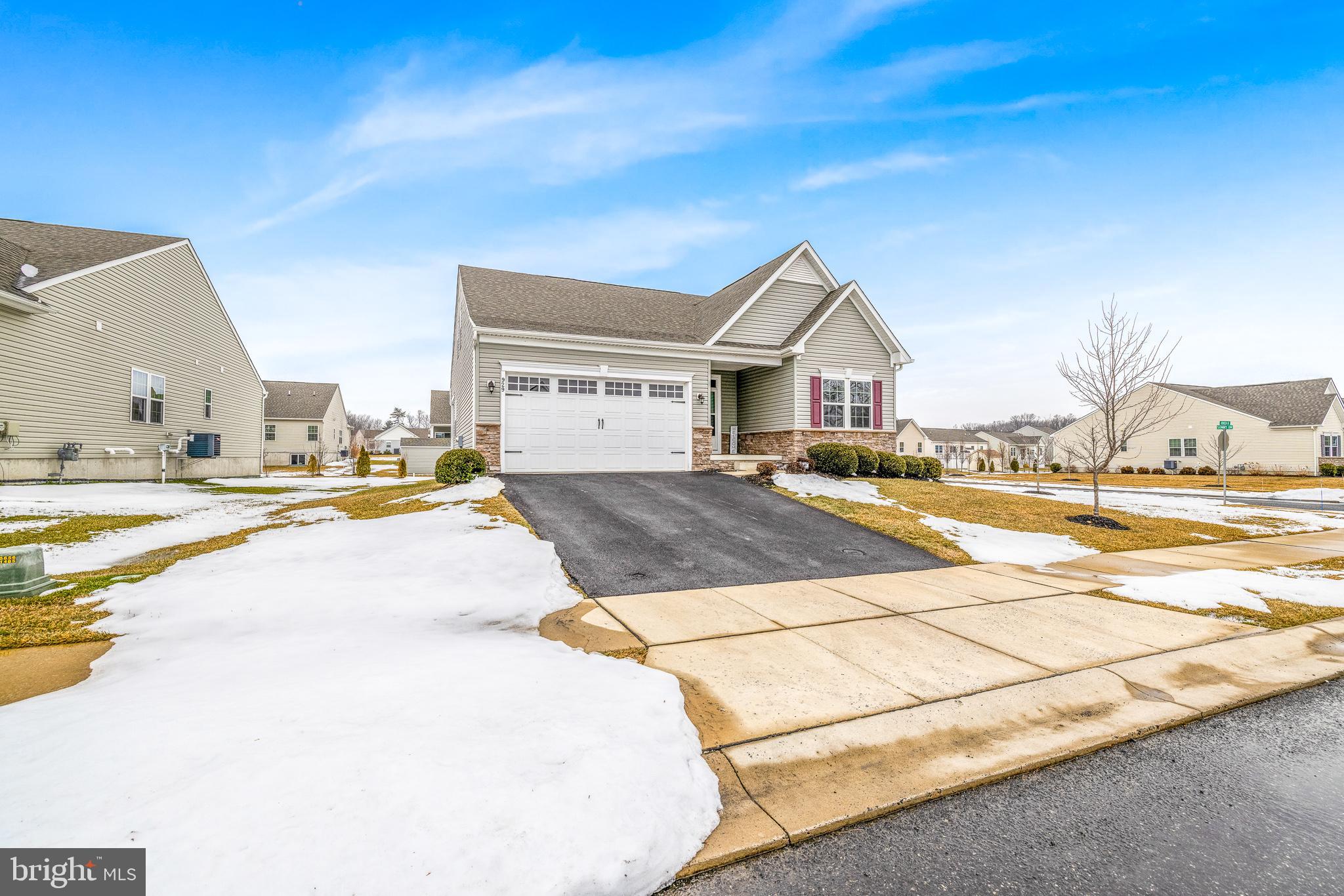 929 Robinson Road Townsend, DE 19734 - Photo 2 of 57 a view of a swimming pool with a lounge chairs