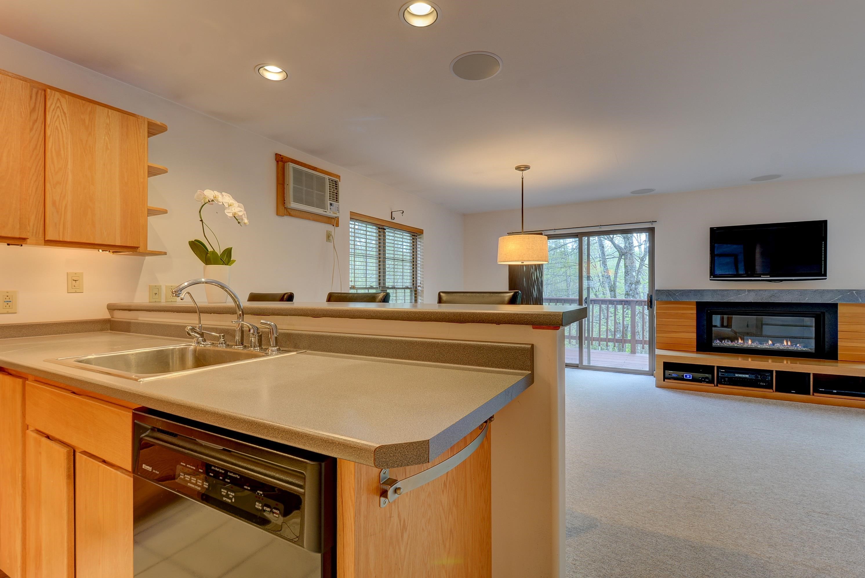 87 Dandi View Road Conway, NH 03860 - Photo 9 of 34