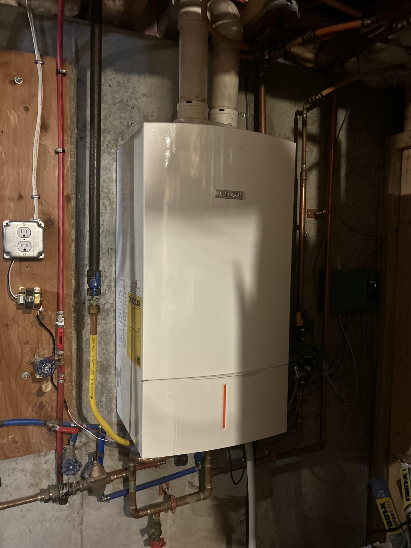 6 Field Fayette, ME 04349 - Photo 24 of 24 0397 on demand propane heat source
