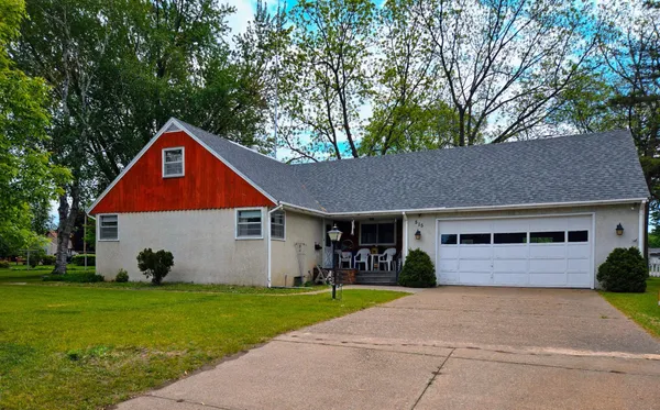 $239,900 | 515 6th Street Southeast, Little Falls, MN 56345