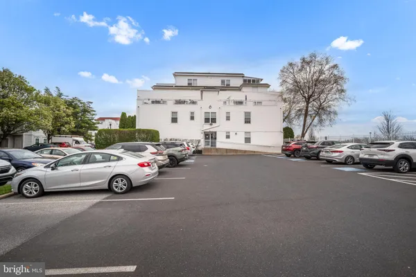 $429,900 | 6509 Centennial Station, Warminster, PA 18974