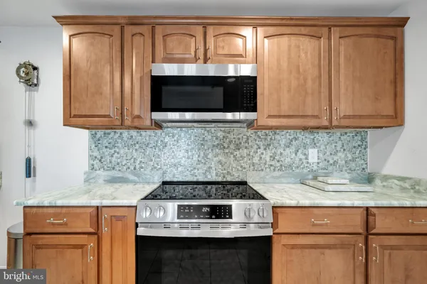 $429,900 | 6509 Centennial Station, Warminster, PA 18974