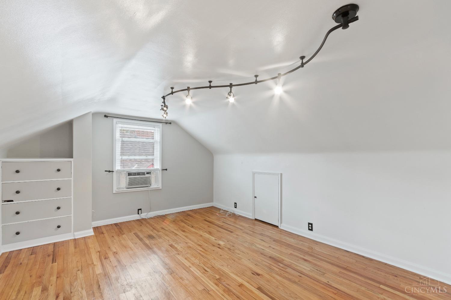 4428 Camberwell Road Cincinnati, OH 45209 - Photo 26 of 33 Gallery Image 26