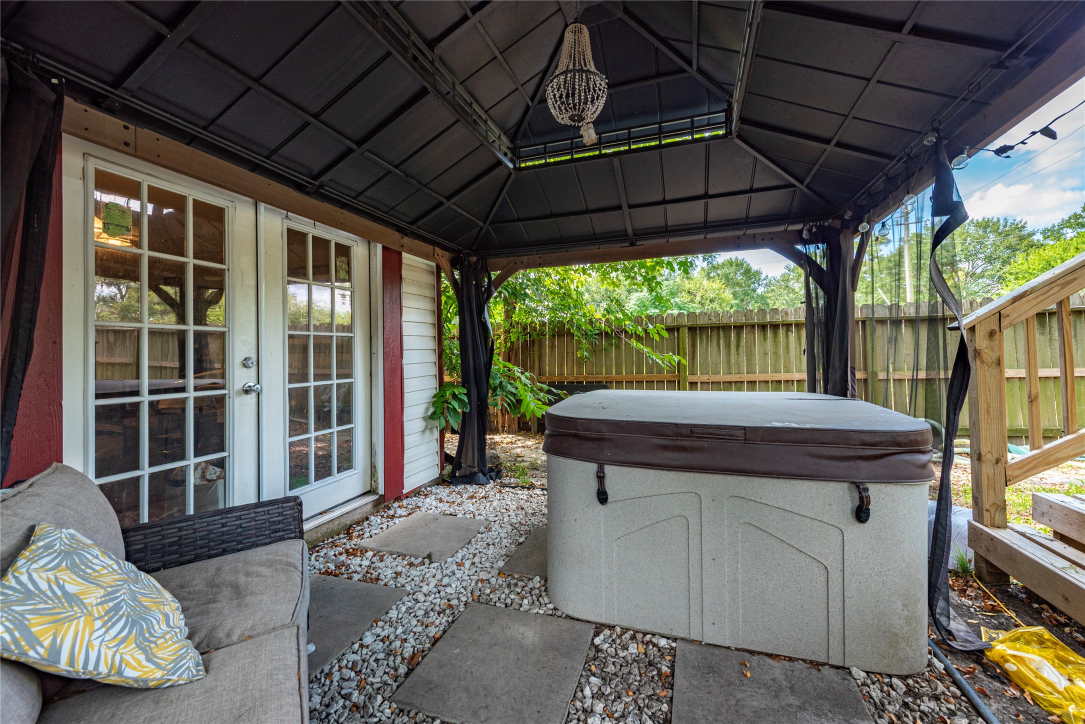 242 St Finans Way Houston, TX 77015 - Photo 24 of 25 a house view with a garden space