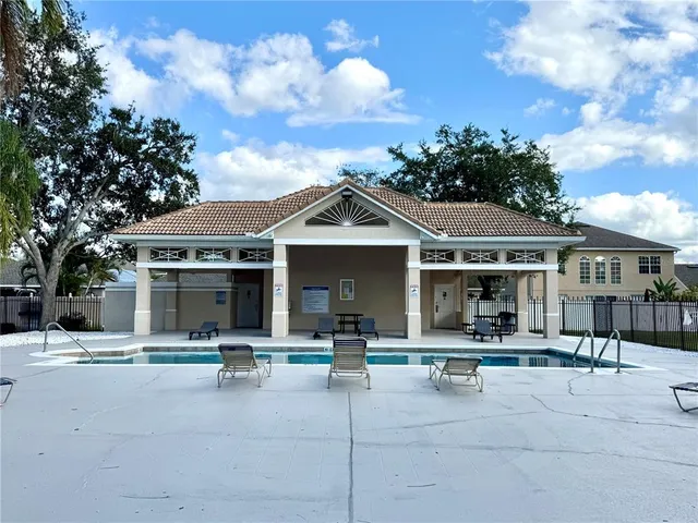 $207,000 | 13415 Fairway Glen Drive, Unit 104, Orlando, FL 32824