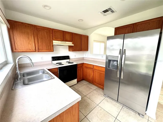 $207,000 | 13415 Fairway Glen Drive, Unit 104, Orlando, FL 32824